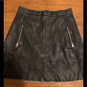 Black HM skirt